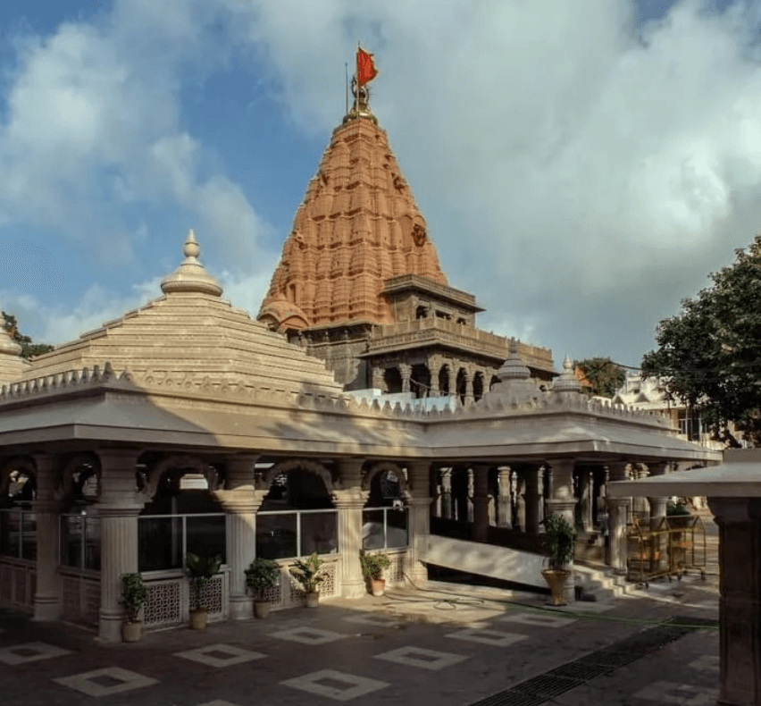Exterior view of Mahakaleshwar temple complex in Ujjain